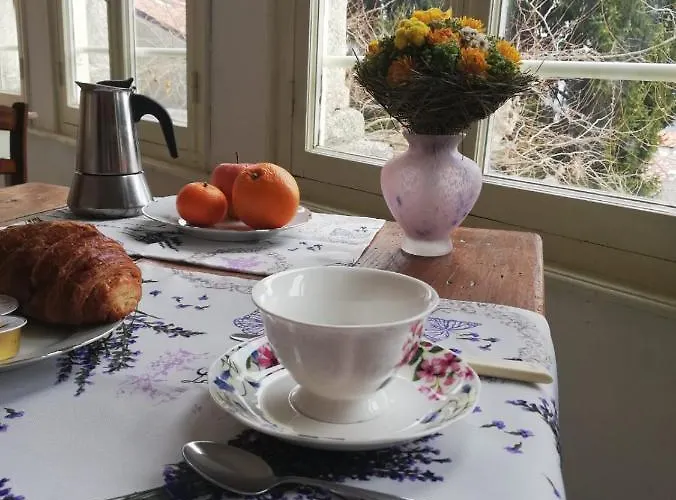 Гостевой дом Residenza Santa Valeria 3*