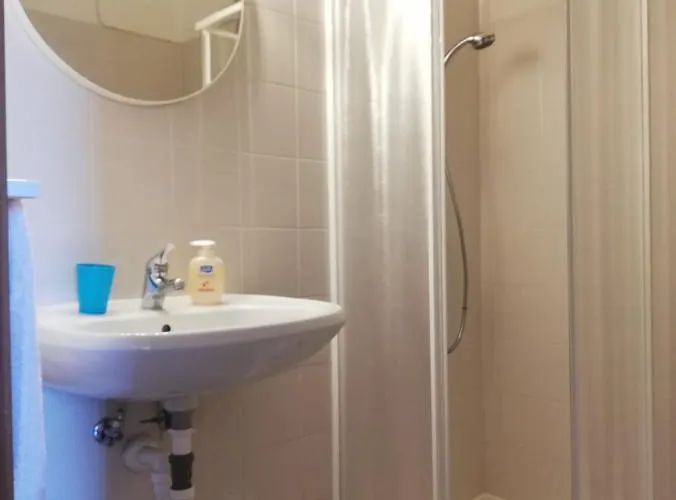 Гостевой дом Residenza Santa Valeria Caglio