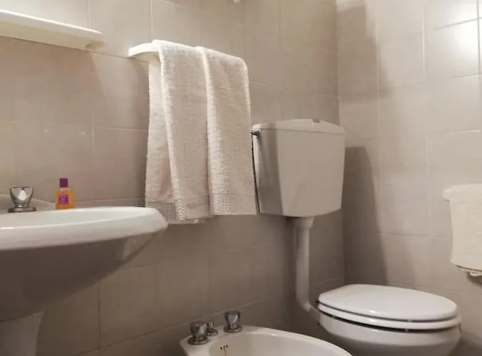 Residenza Santa Valeria Konukevi Caglio