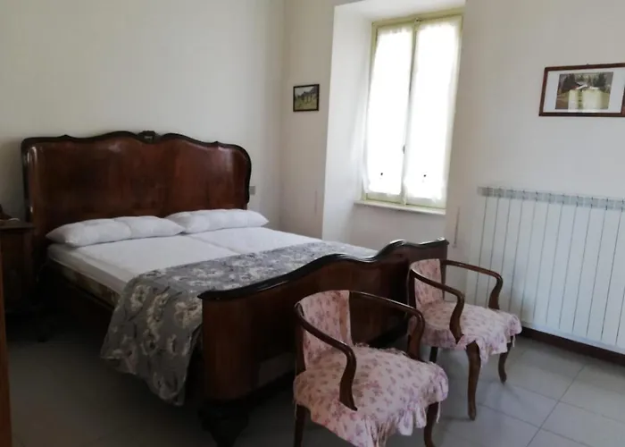 Residenza Santa Valeria Гостевой дом Caglio