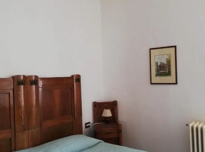 Residenza Santa Valeria Гостевой дом Caglio