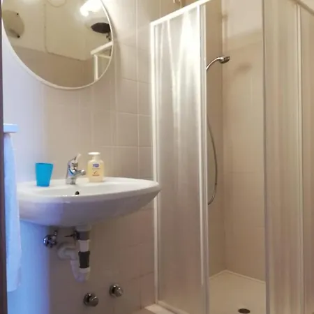 Guest house Residenza Santa Valeria Caglio